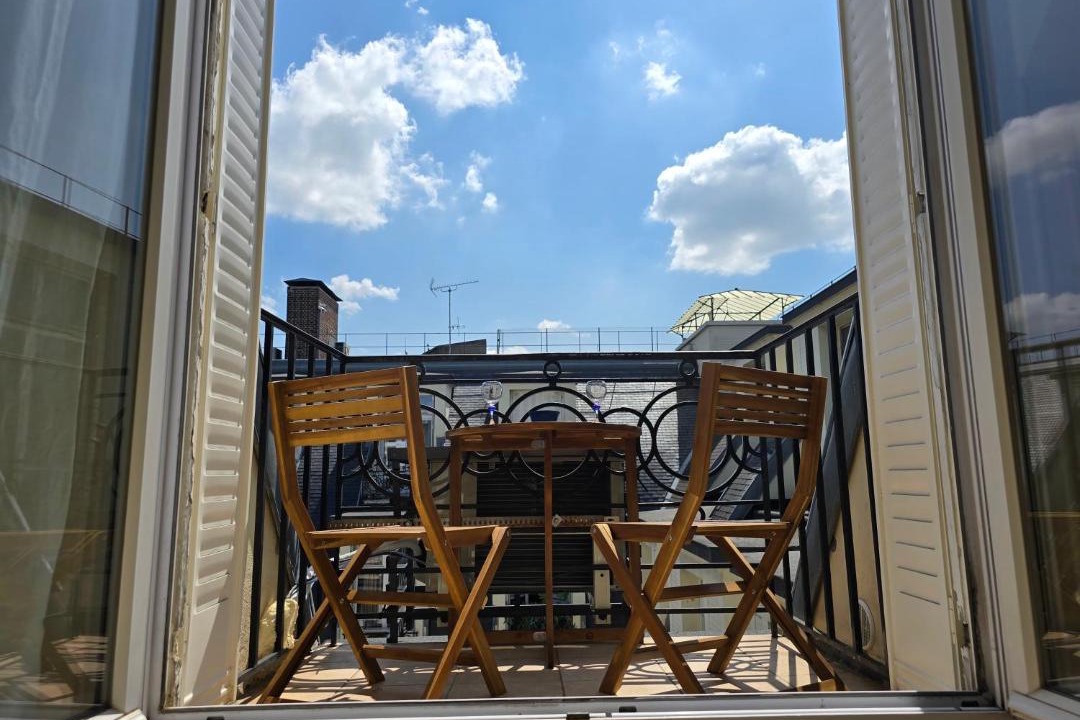 Photo of Patio Balcony in Faubourg-du-Roule