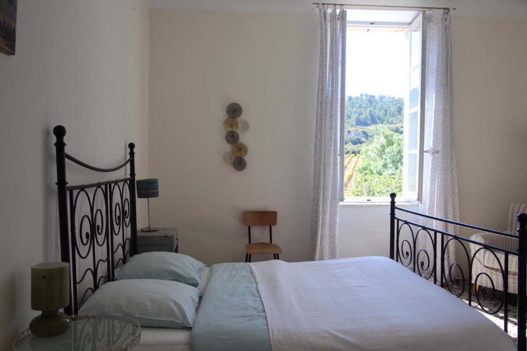 Photo of Bedroom in Saint-Chinian