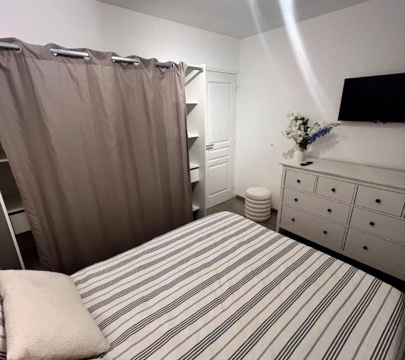 Photo of Bedroom in La Nartelle