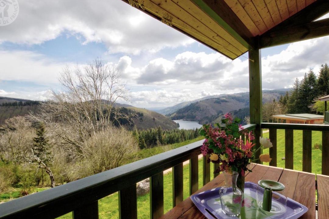 Photo of Patio Balcony in Les Noes