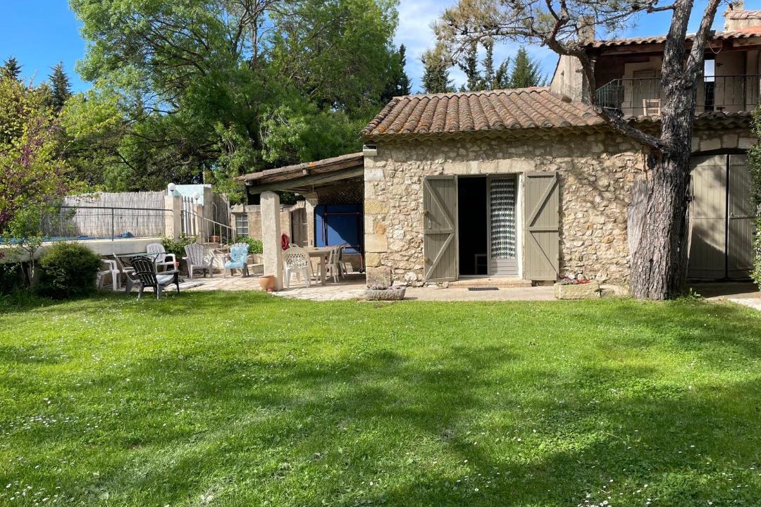 Photo of Others in Eygalieres