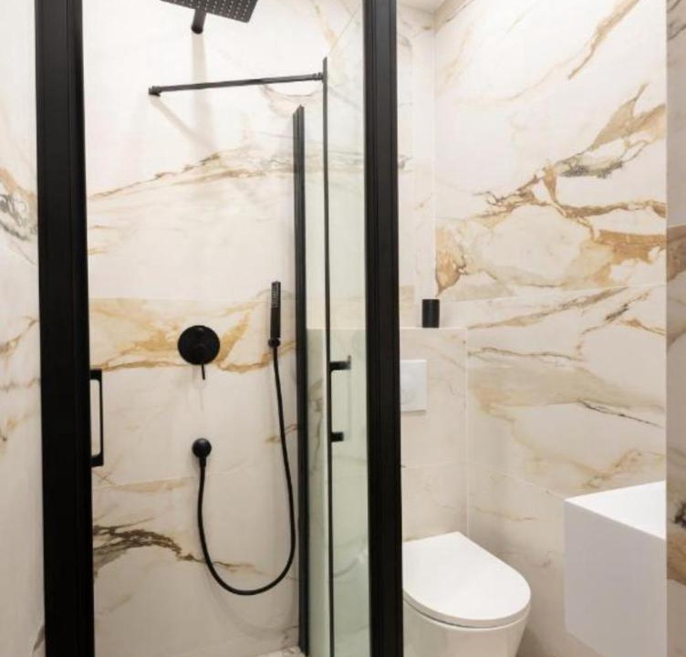 Photo of Bathroom in Quartier du Gros-Caillou