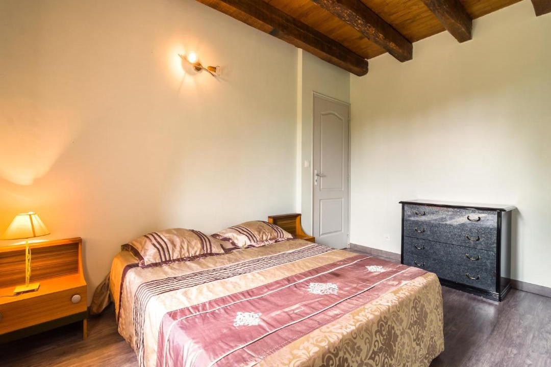 Photo of Bedroom in Blanquefort-sur-Briolance