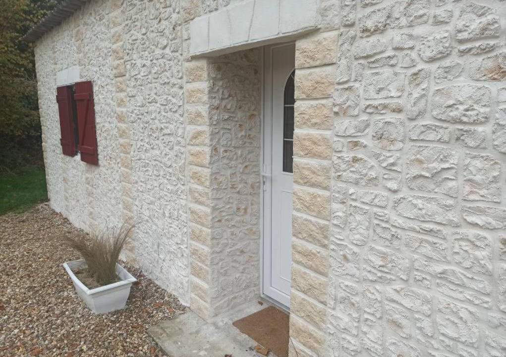 Photo of Others in Saint-Georges-du-Vievre