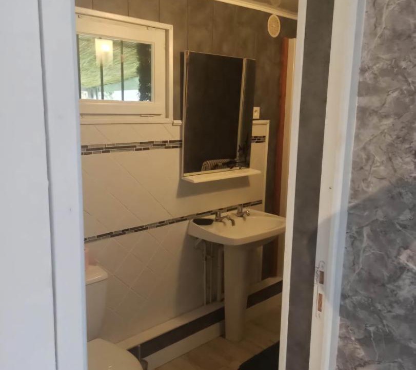 Photo of Bathroom in Saint-Georges-du-Vievre