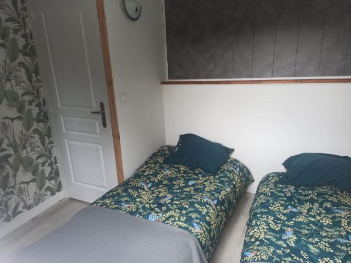 Photo of Bedroom in Saint-Georges-du-Vievre