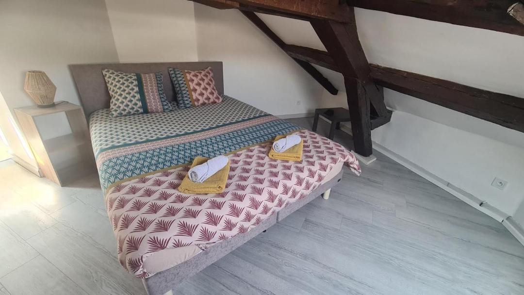 Photo of Bedroom in Anatole France Danton