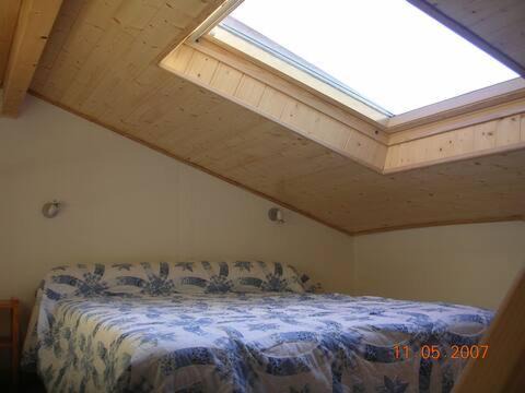 Photo of Bedroom in Tosse