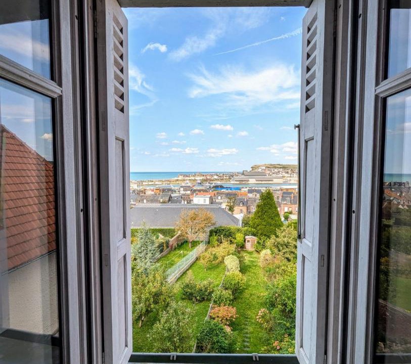 Photo of Patio Balcony in Le Treport