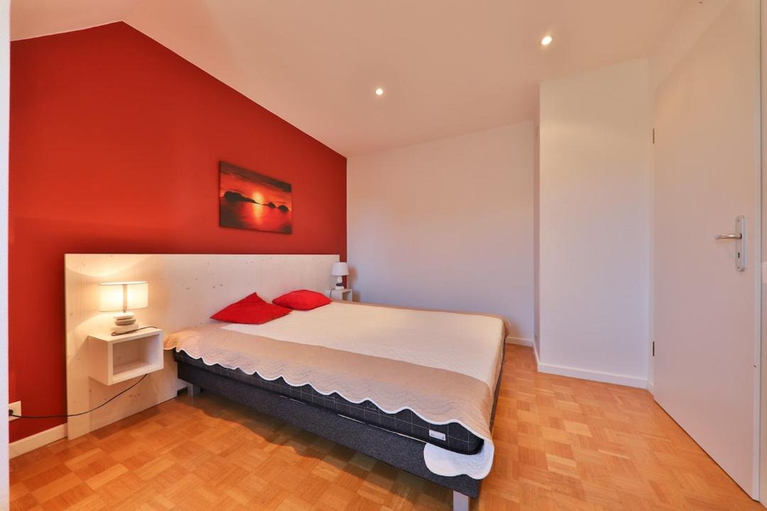 Photo of Bedroom in Munster