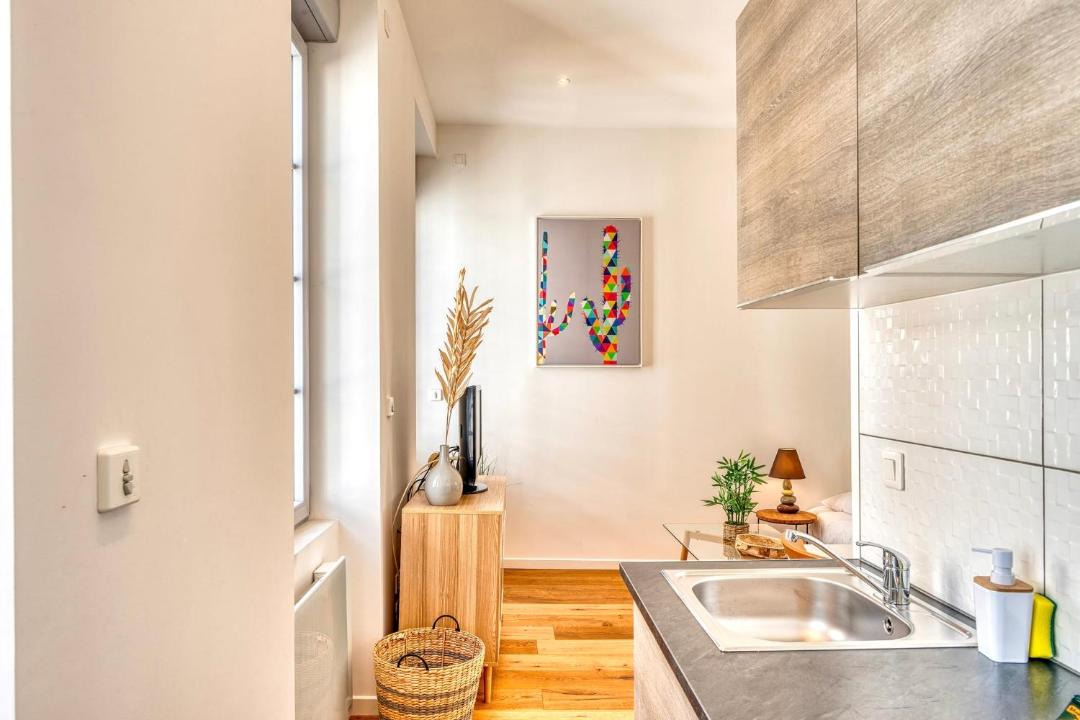 Photo of Kitchen in Jules Ferry - Recamier