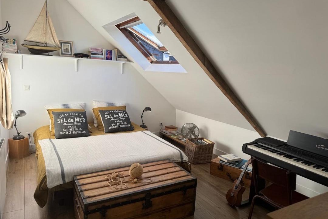 Photo of Bedroom in Port-en-Bessin-Huppain