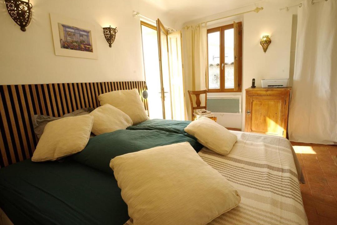 Photo of Bedroom in Villecroze
