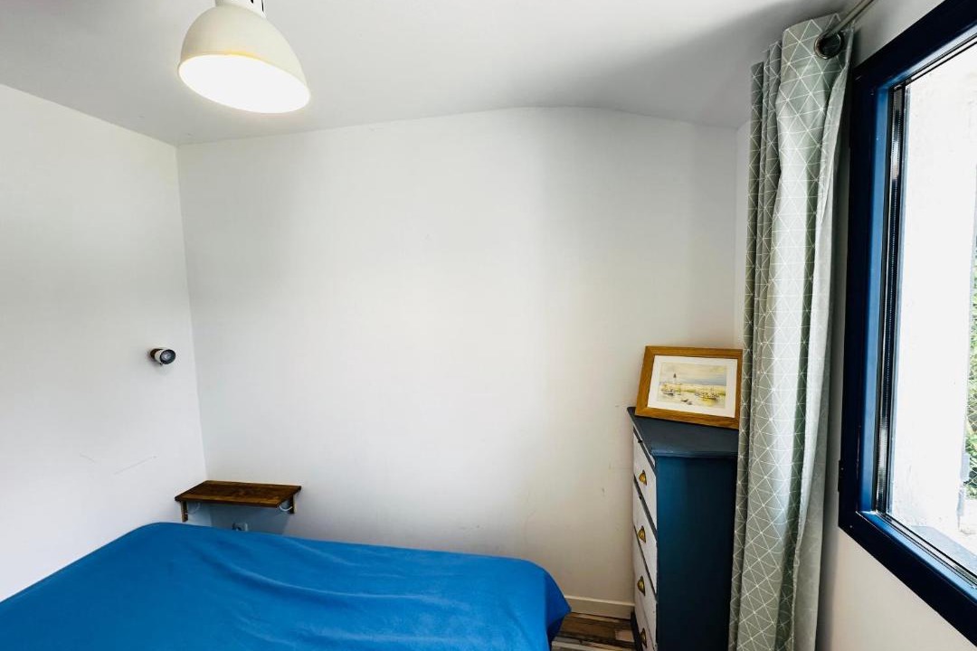 Photo of Bedroom in Talence