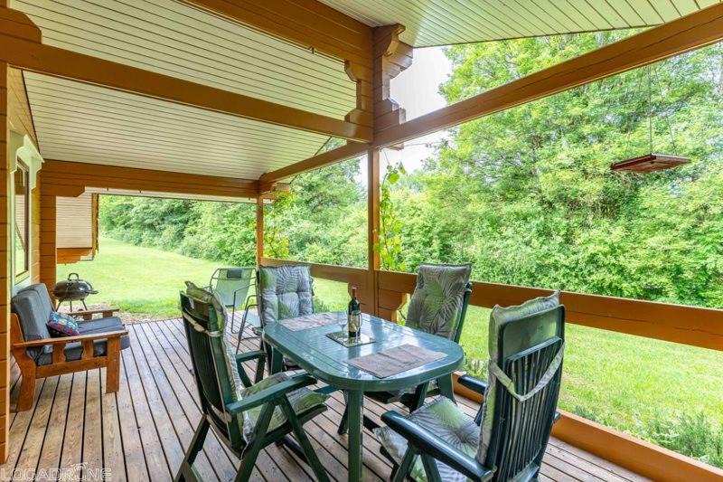 Photo of Patio Balcony in Mauroux