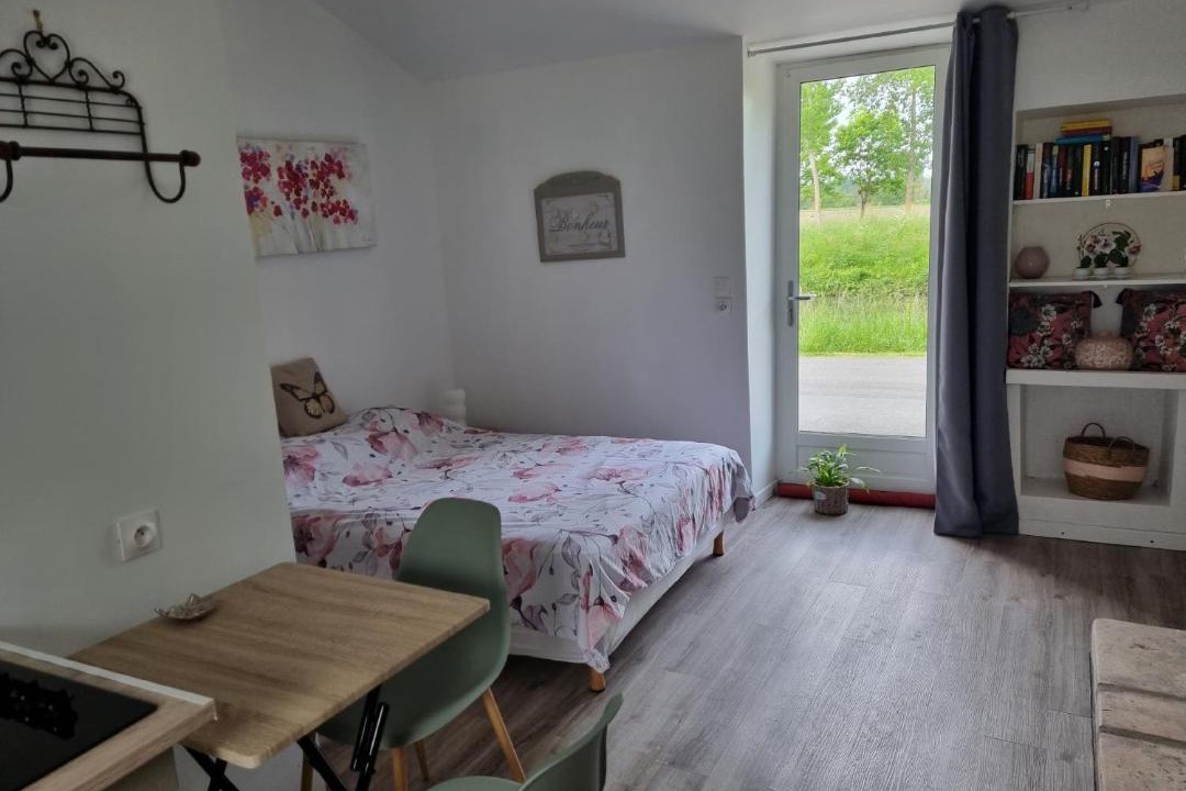 Photo of Bedroom in Damvix