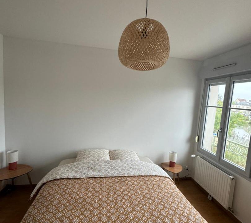Photo of Bedroom in Soissons