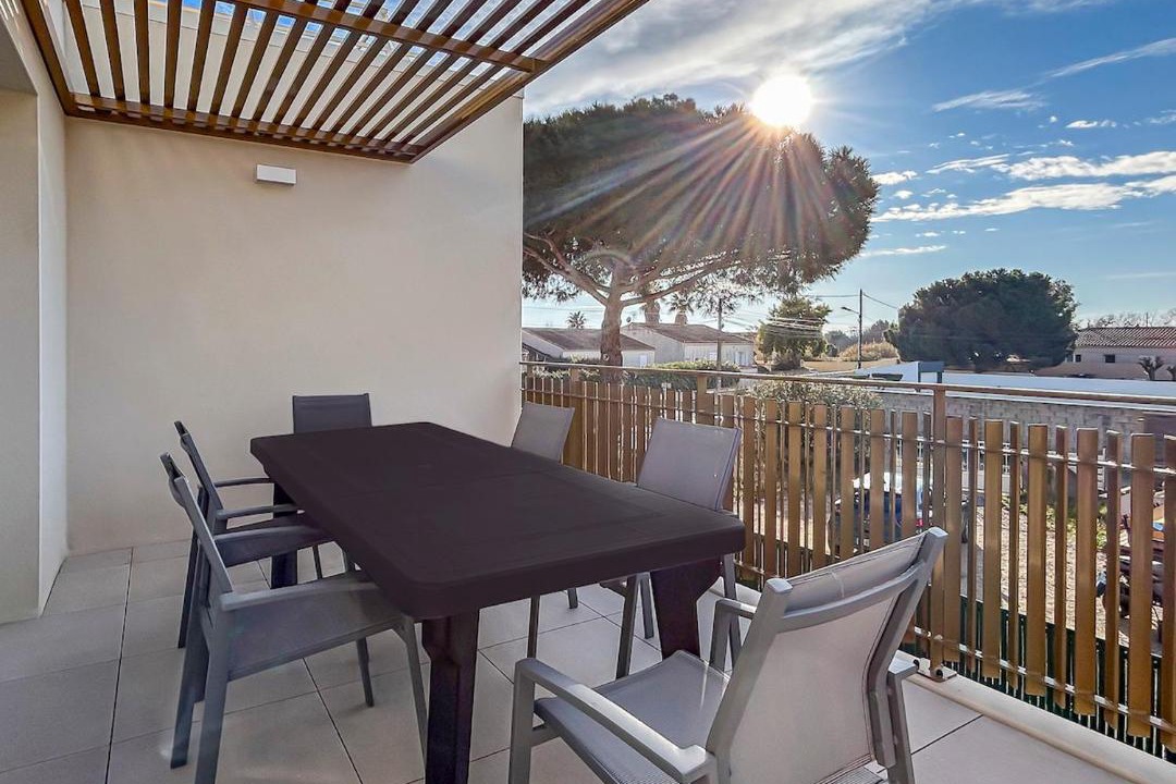 Photo of Patio Balcony in Vias