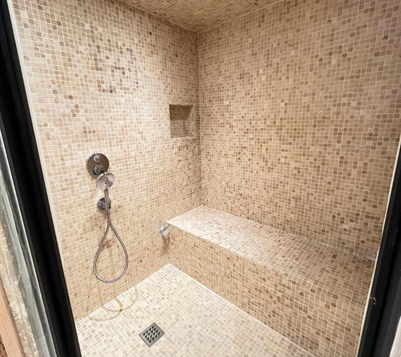 Photo of Bathroom in L'Ile-Bouchard