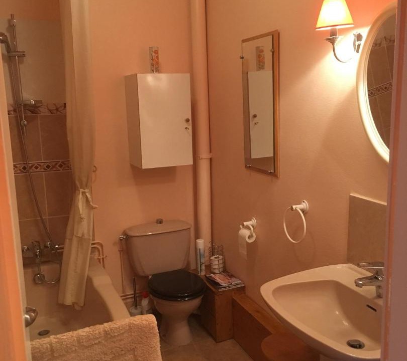 Photo of Bathroom in Thermal
