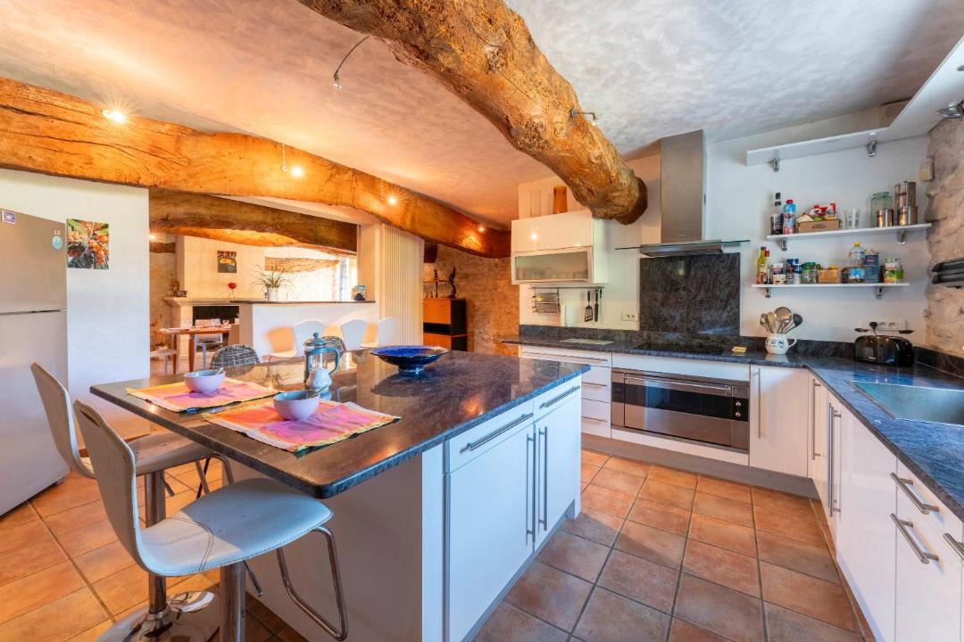 Photo of Kitchen in Caumont-sur-Durance