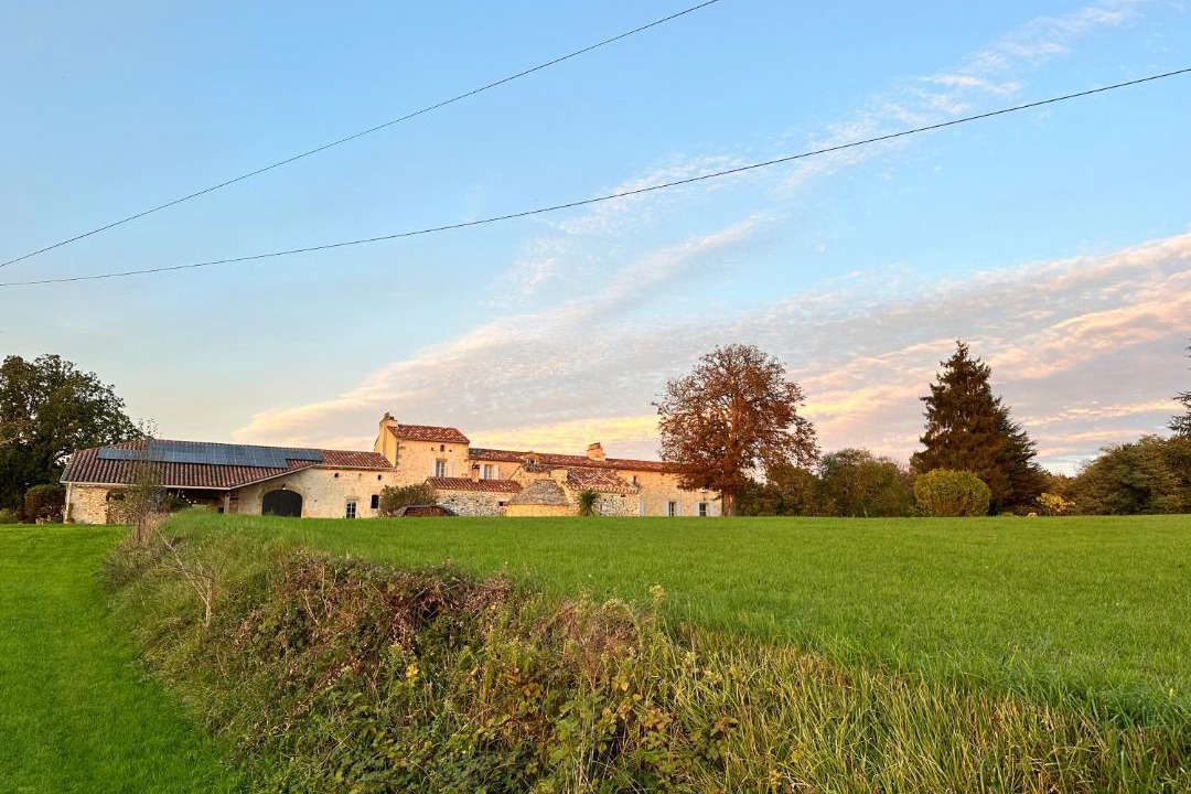 Photo of Others in Blanquefort-sur-Briolance