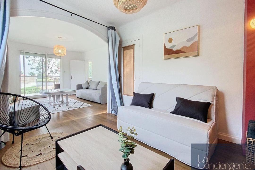 Photo of Livingroom in Chasseneuil-du-Poitou