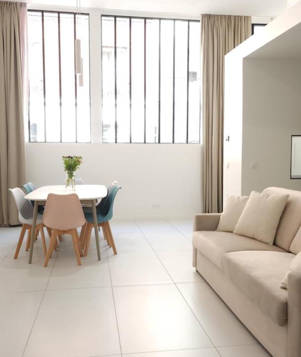 Photo of Livingroom in 14th Arrondissement