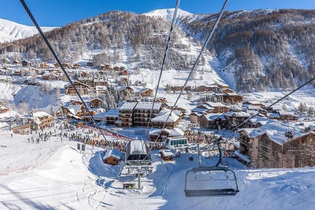 Photo of Others in Allos