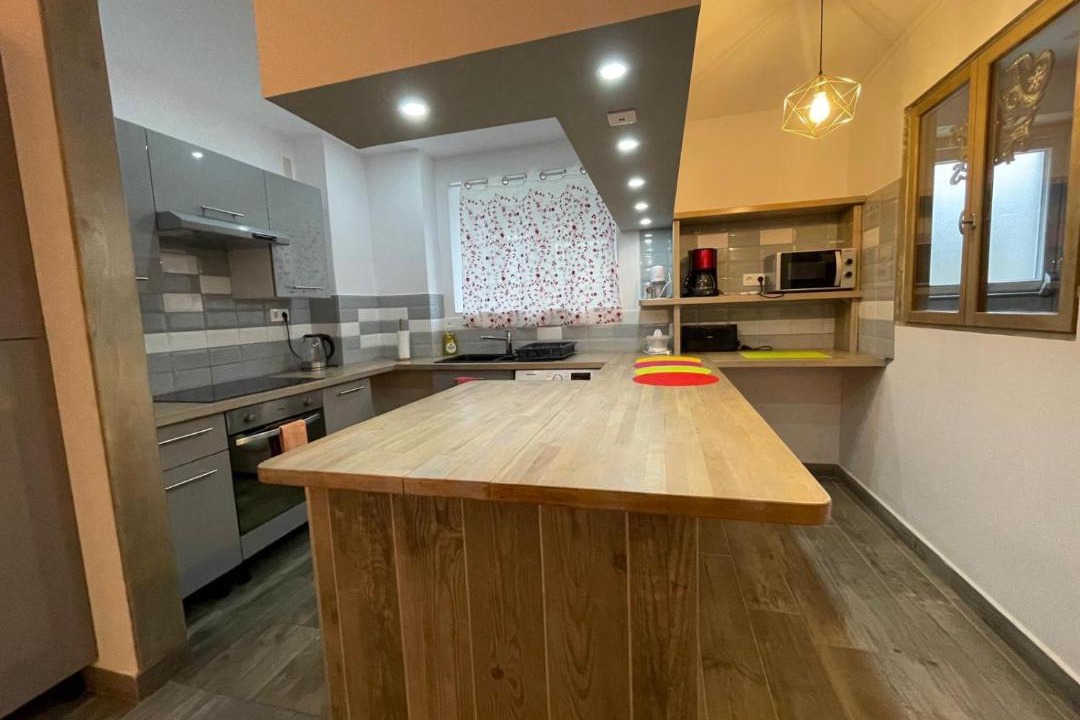 Photo of Kitchen in Saint Joseph/Mittelharth