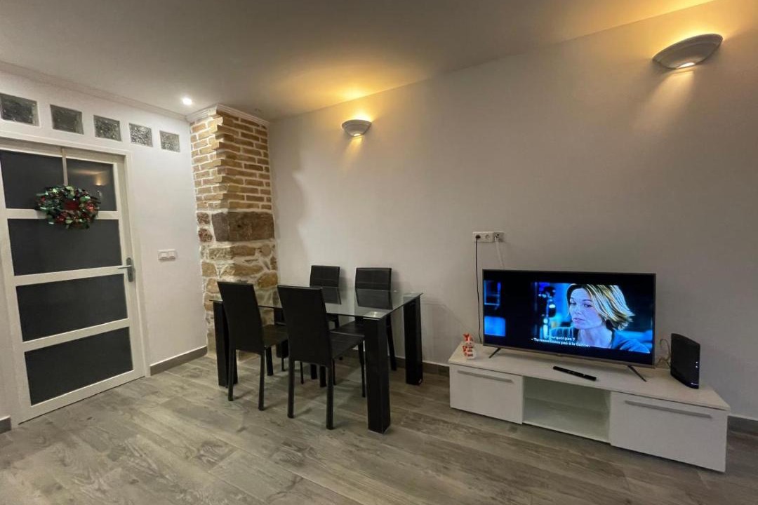 Photo of Livingroom in Saint Joseph/Mittelharth
