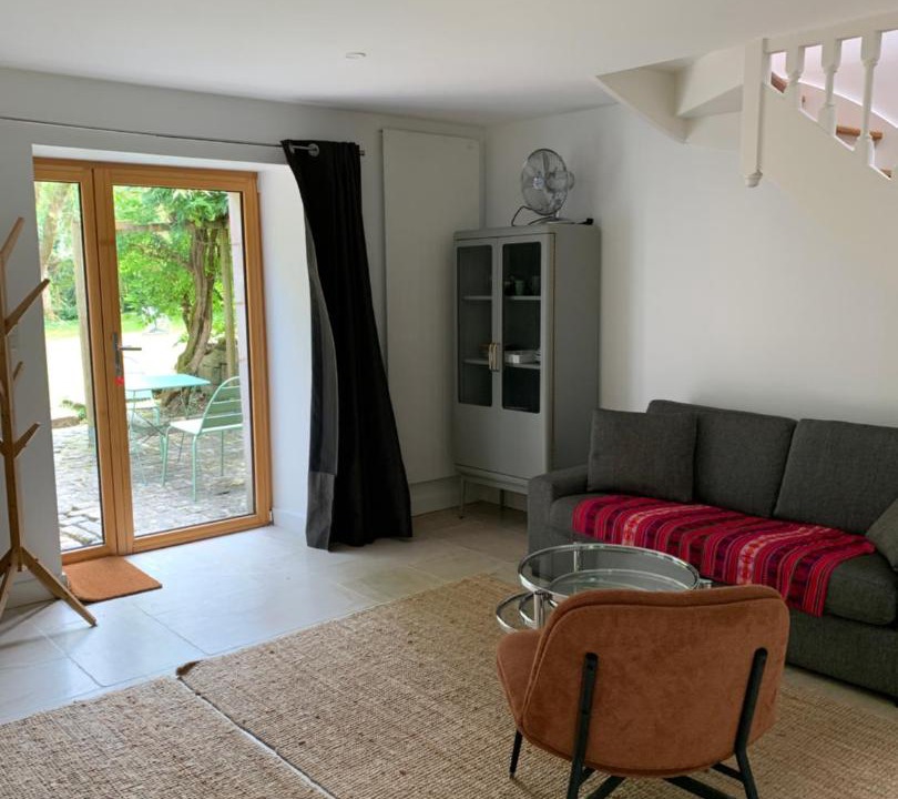 Photo of Livingroom in Ploneour-Lanvern
