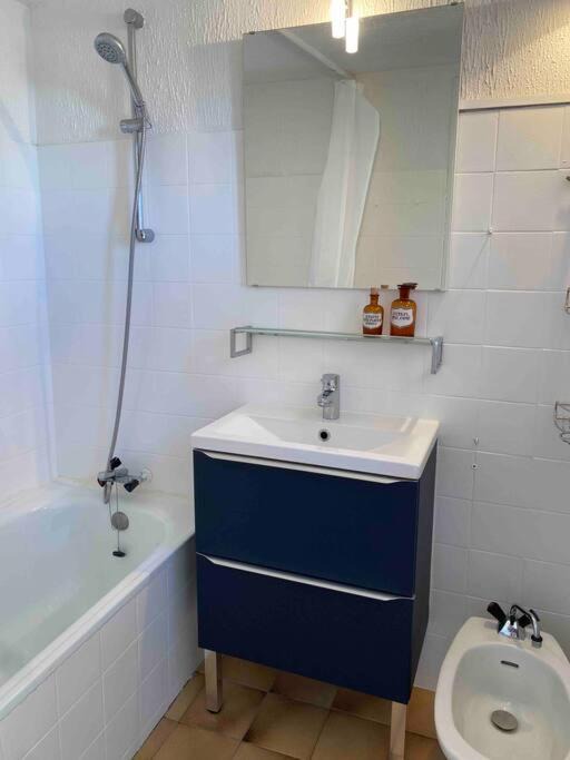 Photo of Bathroom in Marseillan Plage
