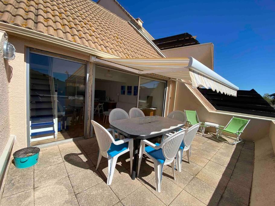 Photo of Patio Balcony in Marseillan Plage