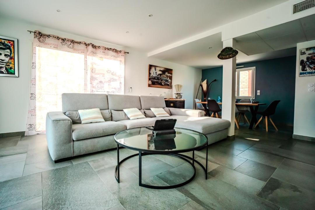 Photo of Livingroom in Saint-Nazaire