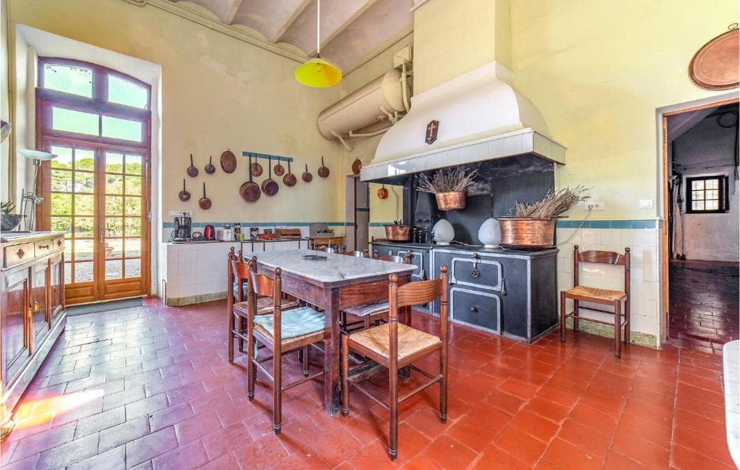 Photo of Kitchen in Lezignan-Corbieres