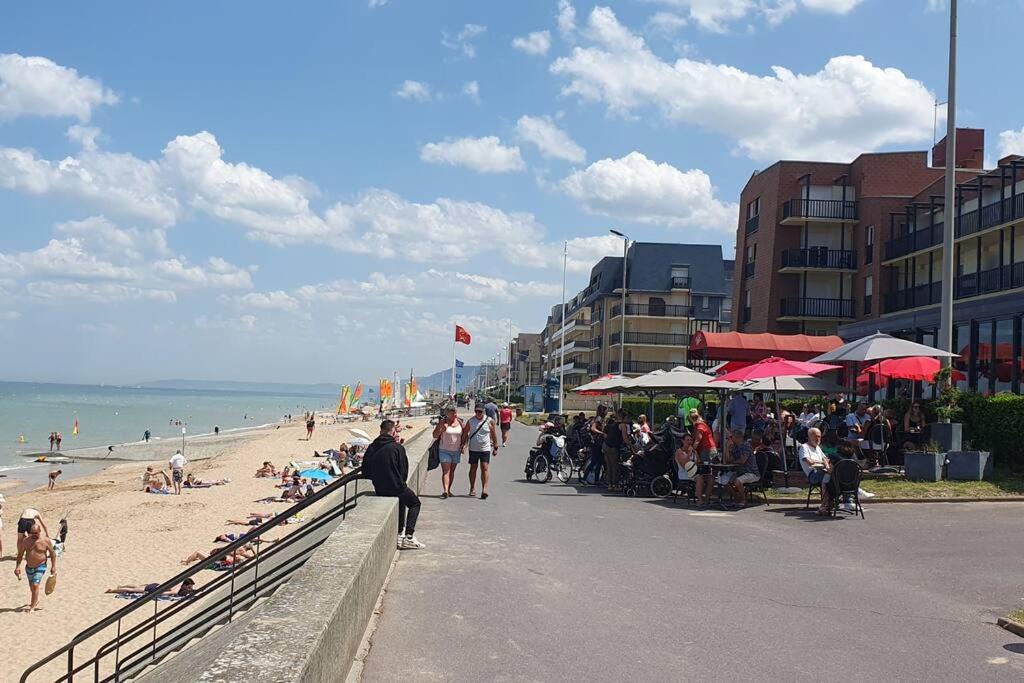 Photo of Others in Cabourg
