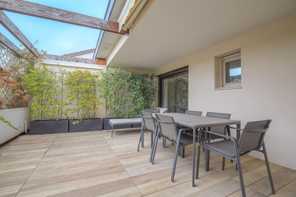 Photo of Patio Balcony in 6th Arrondissement