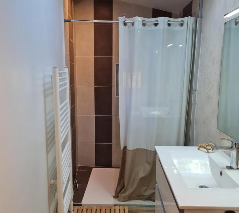 Photo of Bathroom in Upie