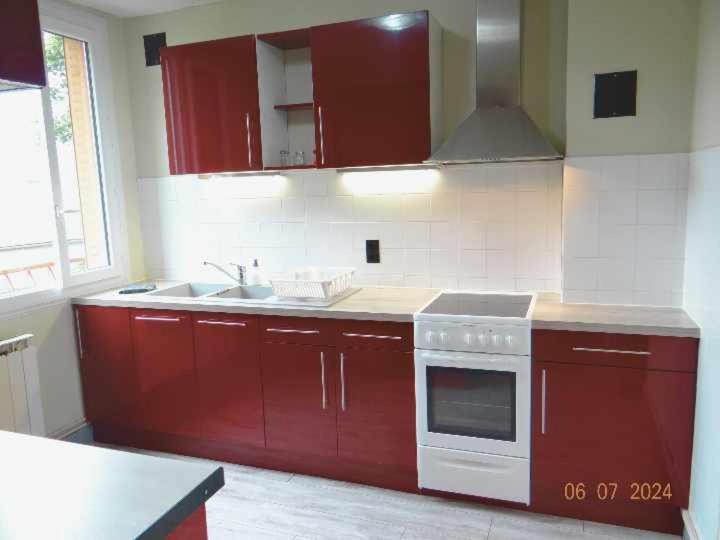 Photo of Kitchen in Egliseneuve-d'Entraigues