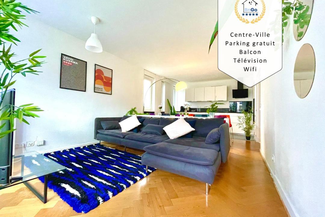 Photo of Livingroom in Perralliere