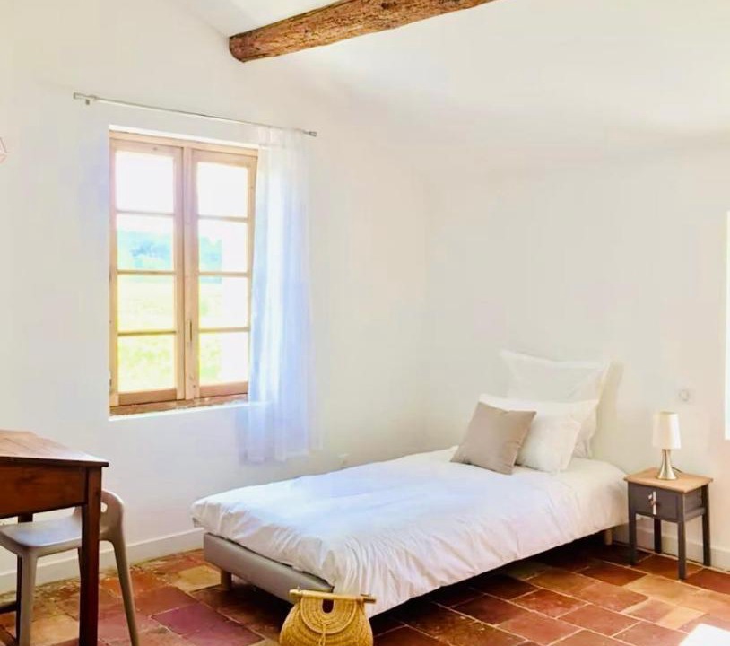 Photo of Bedroom in Quarante