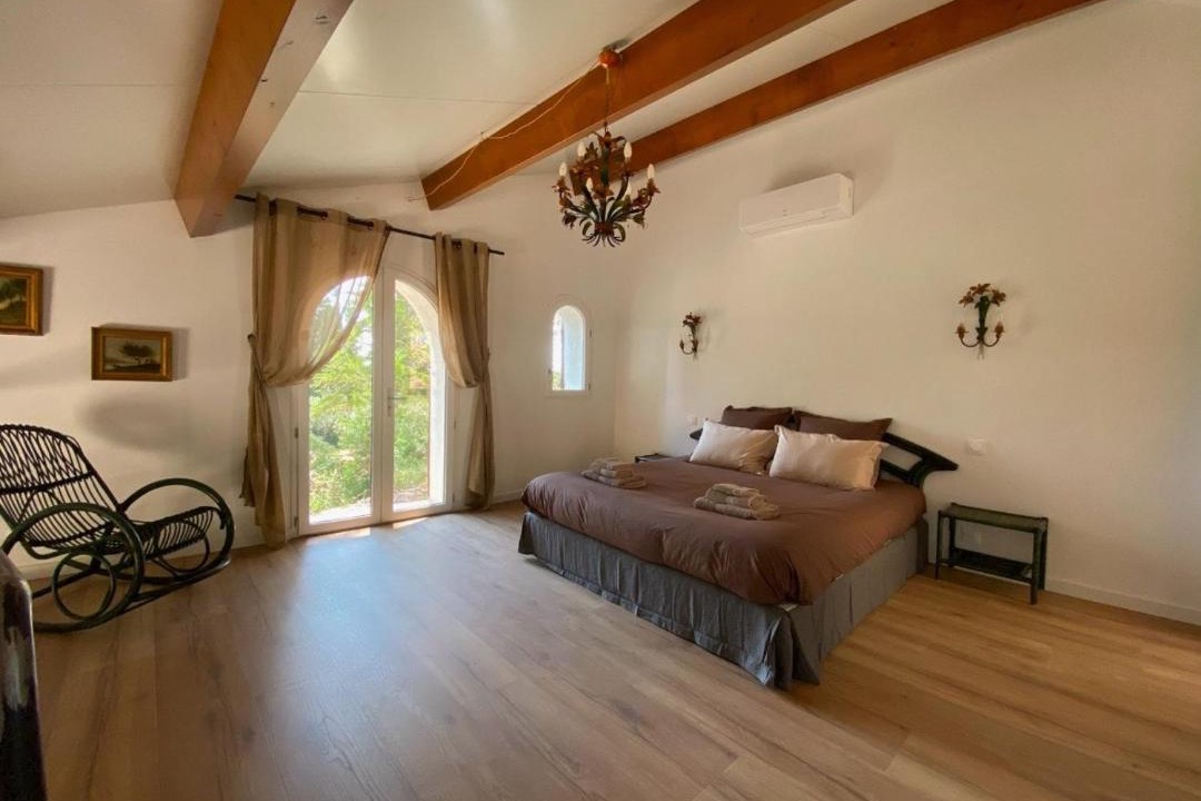 Photo of Bedroom in Quarante