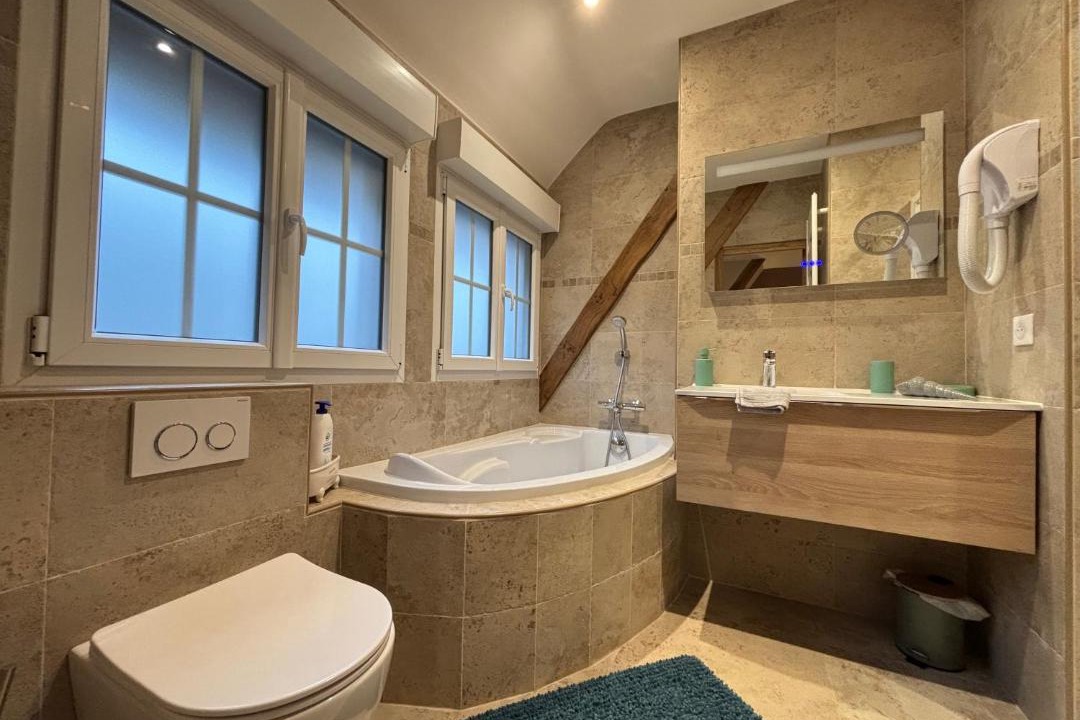 Photo of Bathroom in Port-en-Bessin-Huppain