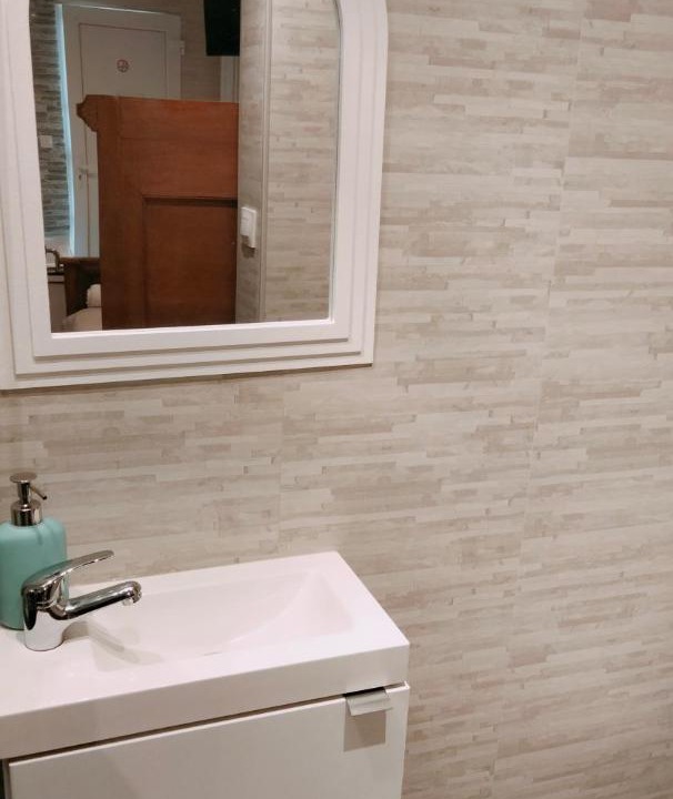 Photo of Bathroom in Amblainville
