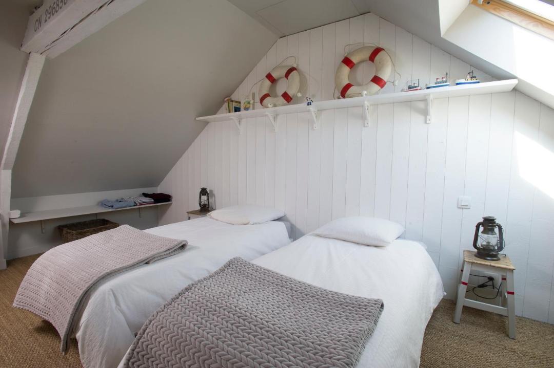 Photo of Bedroom in Port-en-Bessin-Huppain