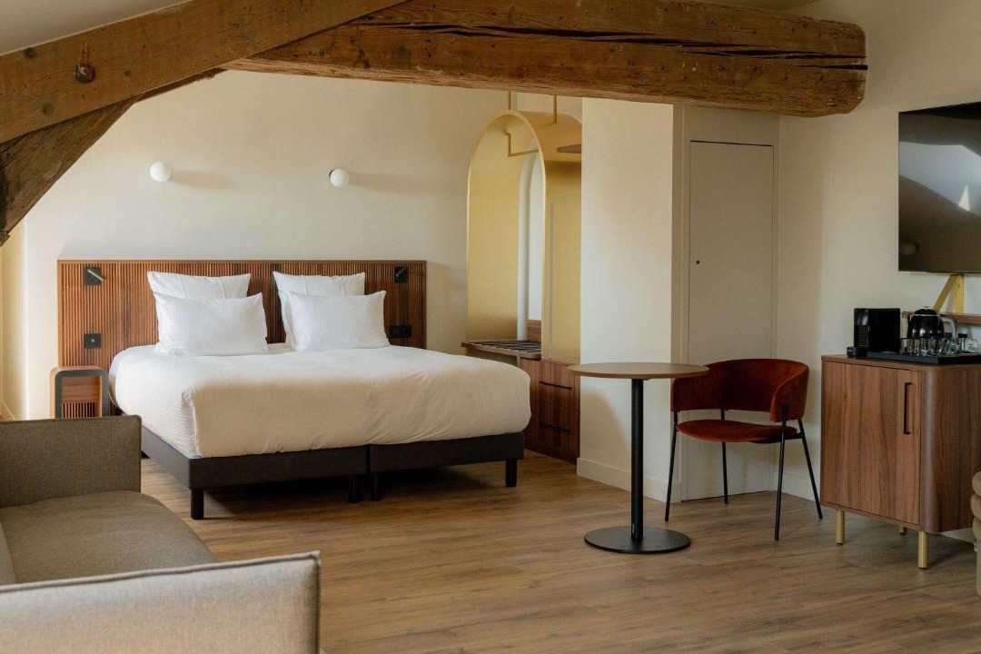 Photo of Bedroom in Griffon - Royale