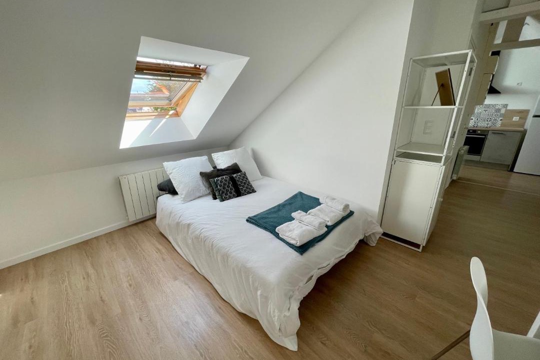 Photo of Bedroom in Lamballe