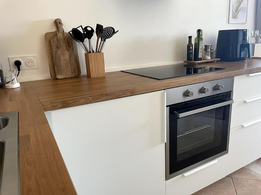 Photo of Kitchen in Serignan