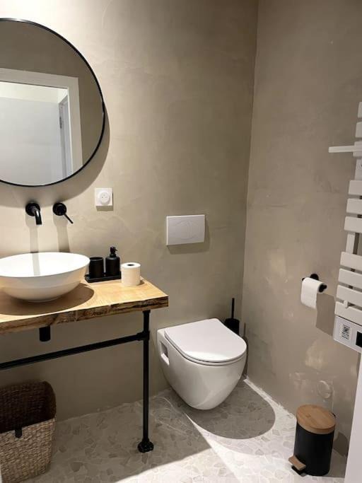 Photo of Bathroom in Serignan